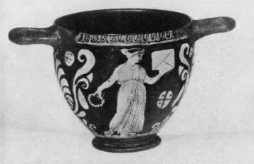 SKYPHOS (SOUTH ITALIAN, APULIAN, RED-FIGURE)
