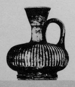 LEKYTHOS, SQUAT (SOUTH ITALIAN, APULIAN, BLACK GLAZE)