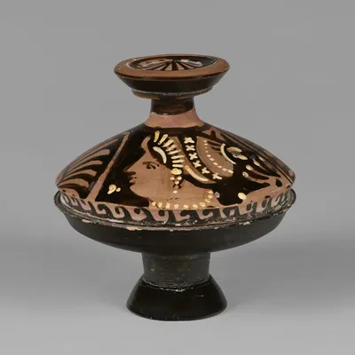 Apulian Pyxis