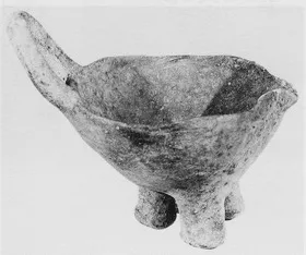 TRIPOD VASE (CYPRIOT)