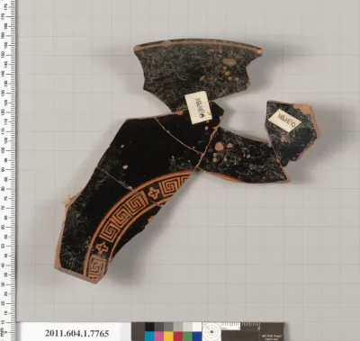 Terracotta rim fragment of a kylix (drinking cup)
