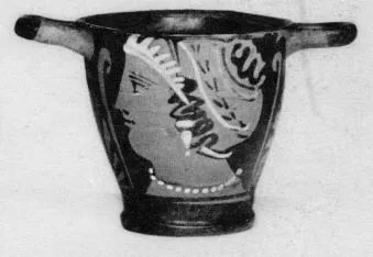 SKYPHOS (SOUTH ITALIAN, CAMPANIAN, RED-FIGURE)