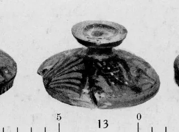 LEKANIS LID (SOUTH ITALIAN, APULIAN, RED-FIGURE)