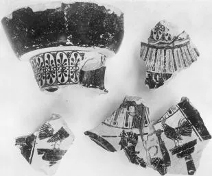 AMPHORA, PANATHENAIC PRIZE, FRAGMENTS (ATHENIAN, BLACK-FIGURE)
