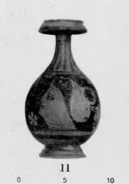 LEKYTHOS, SQUAT (SOUTH ITALIAN, APULIAN, RED-FIGURE)