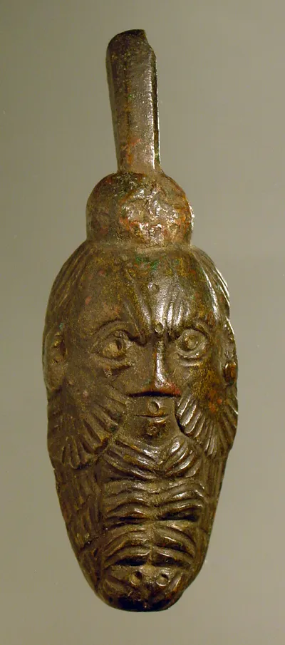 Silenskopf. Fragment eines römischen Truhenhenkels