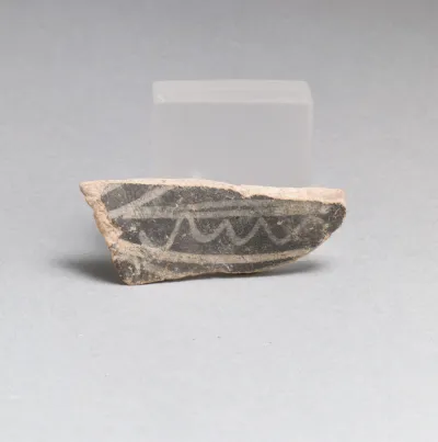 Vase fragment