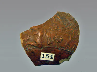 Vase fragment