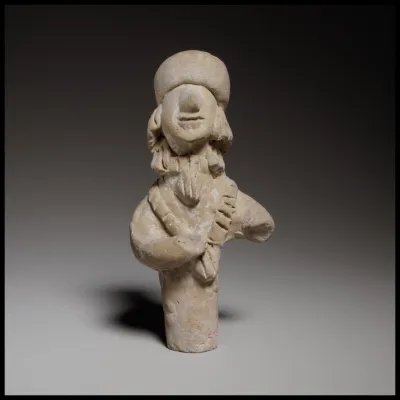 Terracotta statuette of a woman