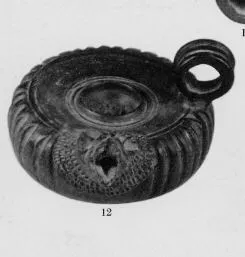 GUTTUS (CALENIAN, BLACK GLAZE)