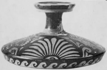 LEKANIS LID (SOUTH ITALIAN, RED-FIGURE)