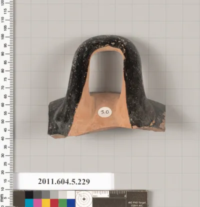 Terracotta rim fragment of a kylix (drinking cup)