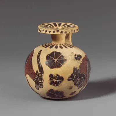 Terracotta aryballos (oil flask)