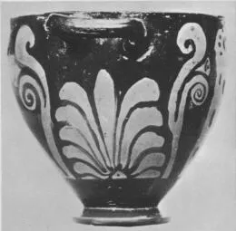 SKYPHOS (SOUTH ITALIAN, CAMPANIAN, RED-FIGURE)