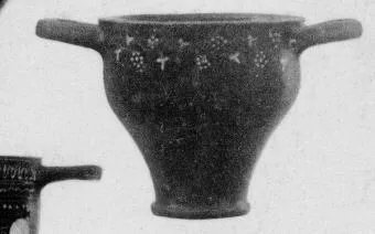 SKYPHOS (SOUTH ITALIAN, GNATHIAN, BLACK GLAZE)