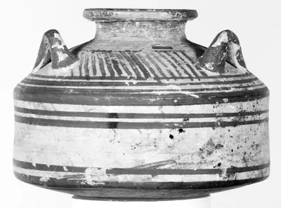 Square-sided Alabastron