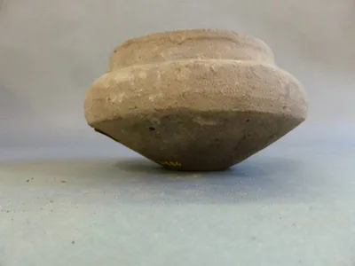 vase à étrier