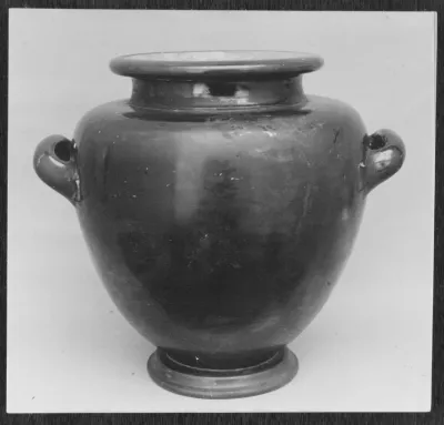 Terracotta stamnos (jar)