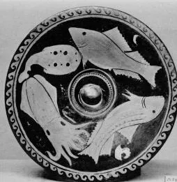 FISH PLATE (SOUTH ITALIAN, CAMPANIAN, RED-FIGURE)
