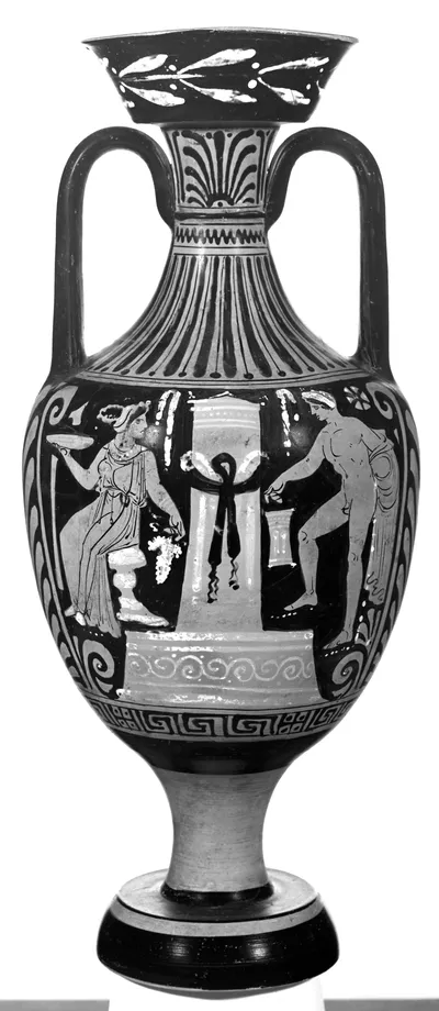 Apulian Red-Figure Amphora