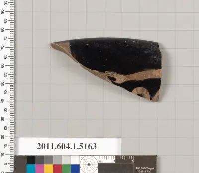 Terracotta rim fragment of a kylix (drinking cup)