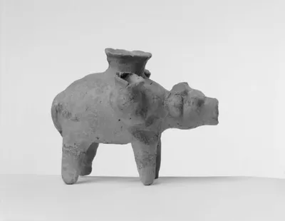 vase plastique ; kernos