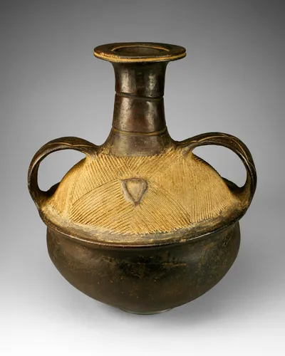 Water or Palm Wine Container (Iti or Udu)