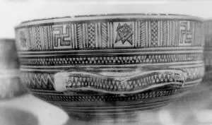 BOWL (ATHENIAN GEOMETRIC)