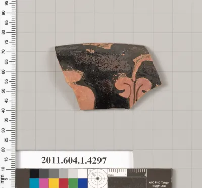 Terracotta rim fragment of a kylix (drinking cup)