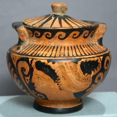 Terracotta stamnos (jar) with lid