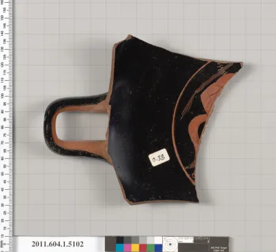 Terracotta rim fragment of a kylix (drinking cup)