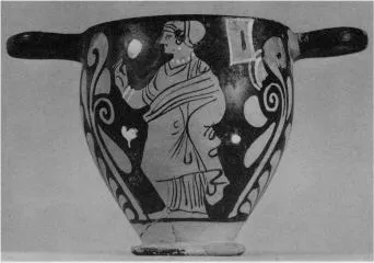 SKYPHOS (SOUTH ITALIAN, CAMPANIAN, RED-FIGURE)