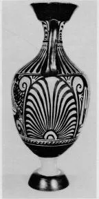 AMPHORA, PANATHENAIC SHAPE (SOUTH ITALIAN, APULIAN, RED-FIGURE)