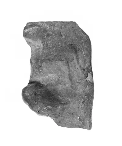 Figure Fragment