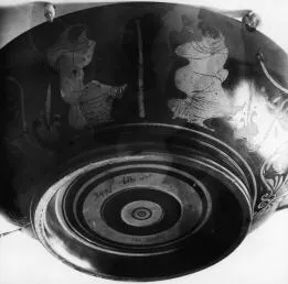 CUP, STEMLESS (ATHENIAN, RED-FIGURE)