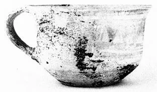 MUG (EAST GREEK PROTOGEOMETRIC)