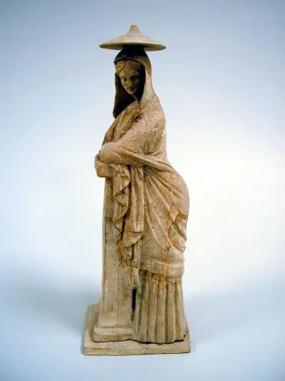 Statuette of a woman