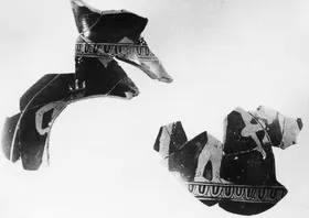 CHOUS, FRAGMENT (ATHENIAN, RED-FIGURE)