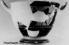 SKYPHOS (ATHENIAN, BLACK-FIGURE)