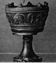 CHALICE (ETRUSCAN, BUCCHERO)
