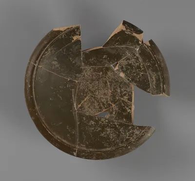 Black-Glaze Dish with Inscription