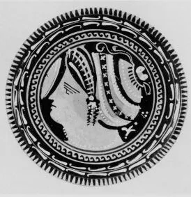 PLATE (SOUTH ITALIAN, APULIAN, RED-FIGURE)