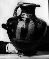 HYDRIA (ATHENIAN, RED-FIGURE)