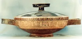 LEKANIS (ATHENIAN, RED-FIGURE)