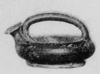 ASKOS (SOUTH ITALIAN, GNATHIAN, BLACK GLAZE)