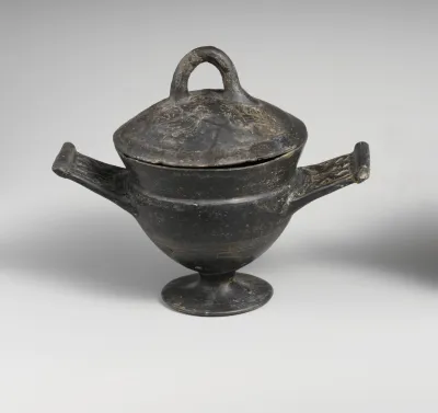 Terracotta cup with lid