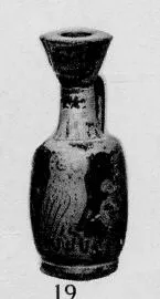 LEKYTHOS, SQUAT (SOUTH ITALIAN, APULIAN, RED-FIGURE)