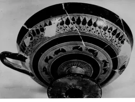 CUP DROOP, FRAGMENT (ATHENIAN, BLACK-FIGURE)
