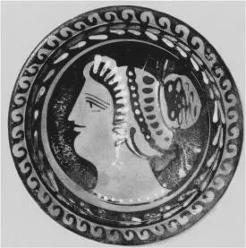 PLATE (SOUTH ITALIAN, APULIAN, RED-FIGURE)