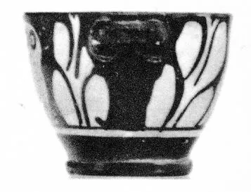 SKYPHOS (SOUTH ITALIAN, APULIAN, RED-FIGURE)